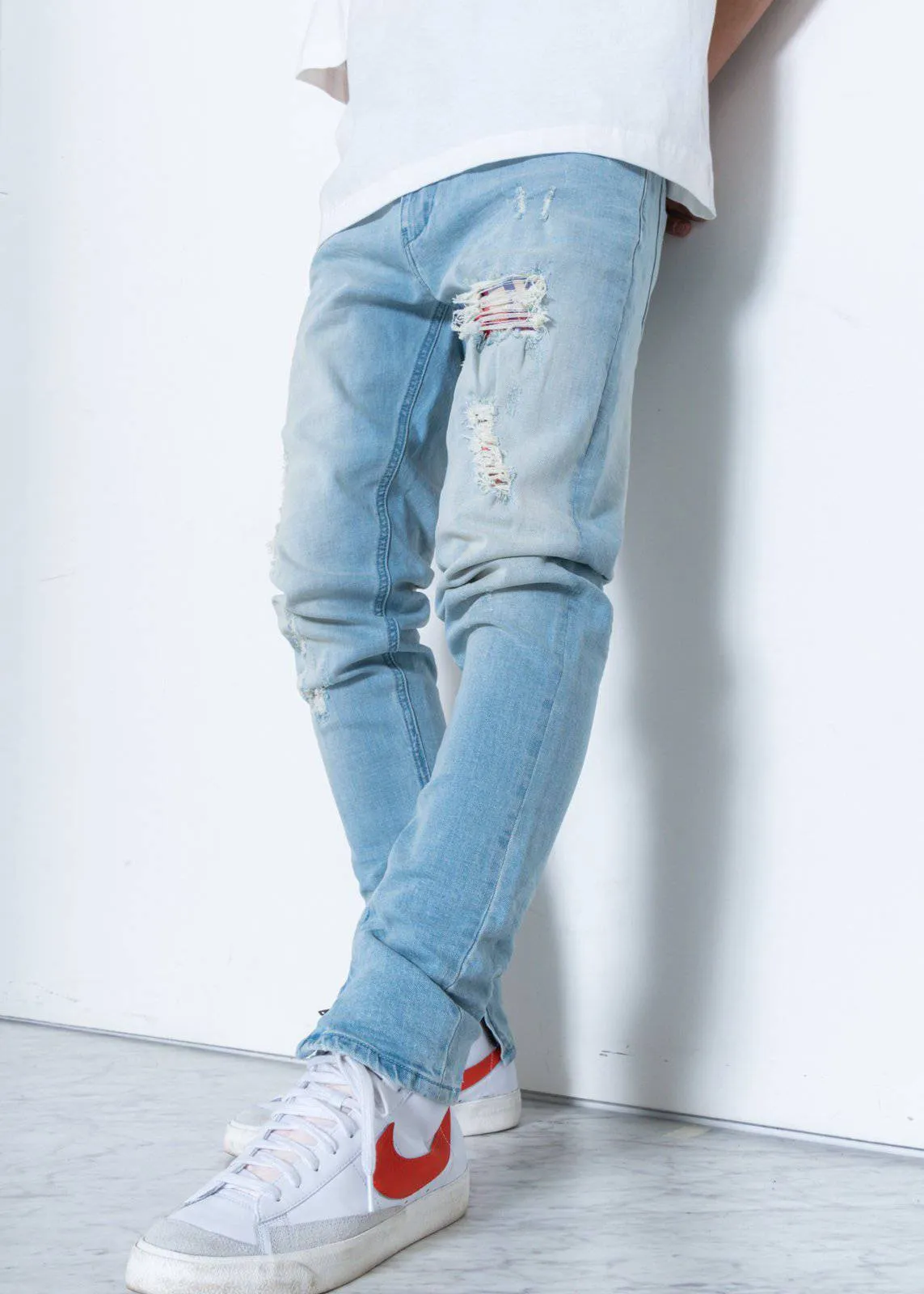 Men's Light Washed Denim With Repair Works