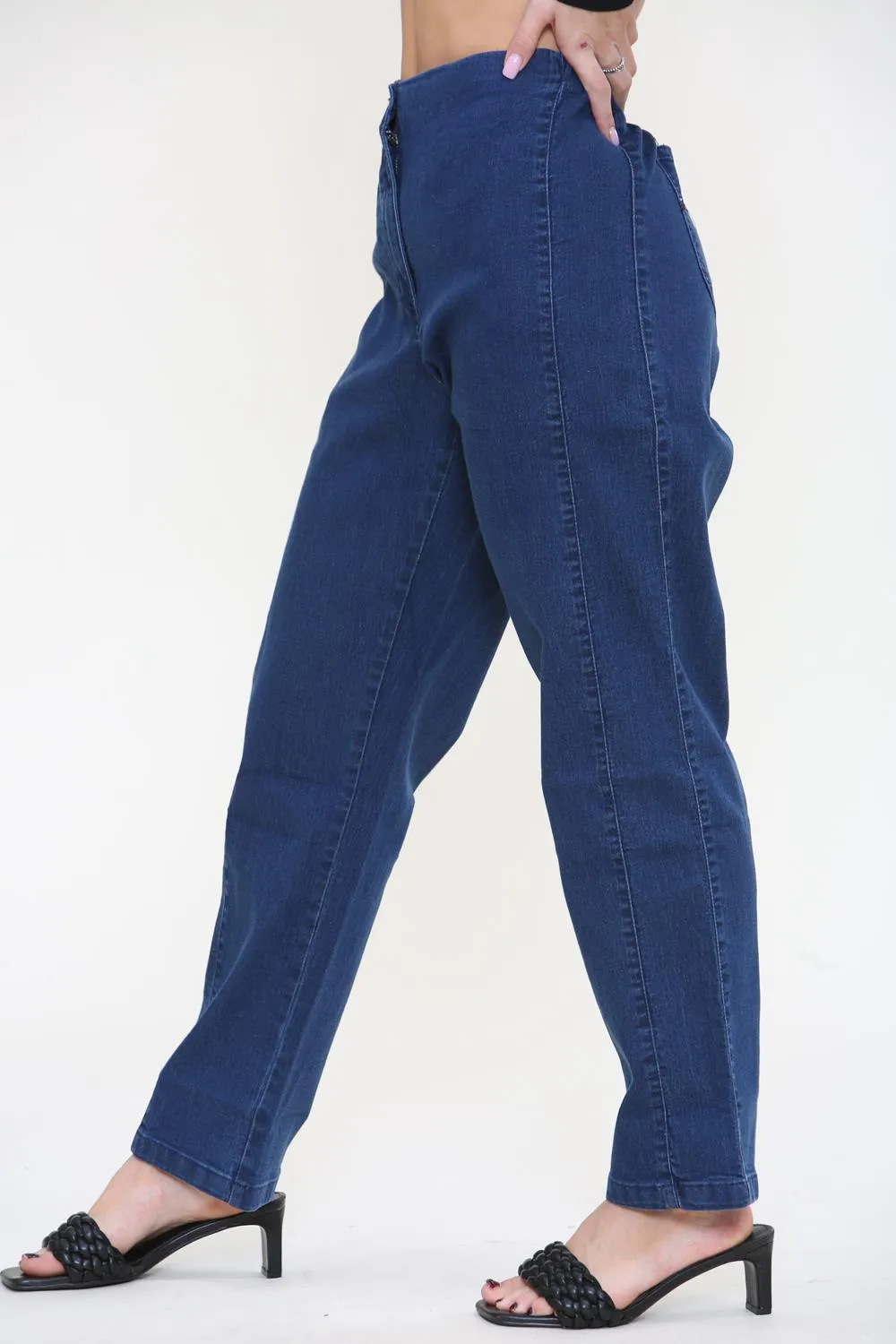 Women Straight Fit Jeans - SR231ST